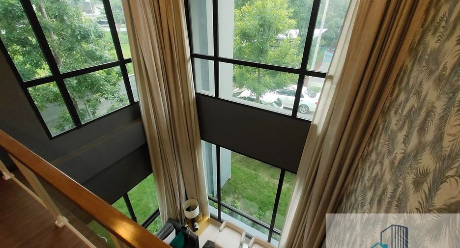 For sale 5 bedrooms house in Saphan Sung, Bangkok