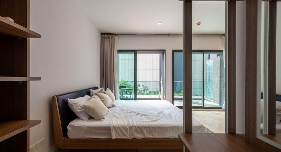 For sale 1 Beds condo in Khlong Toei, Bangkok