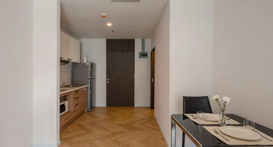 For sale 1 Beds condo in Khlong Toei, Bangkok