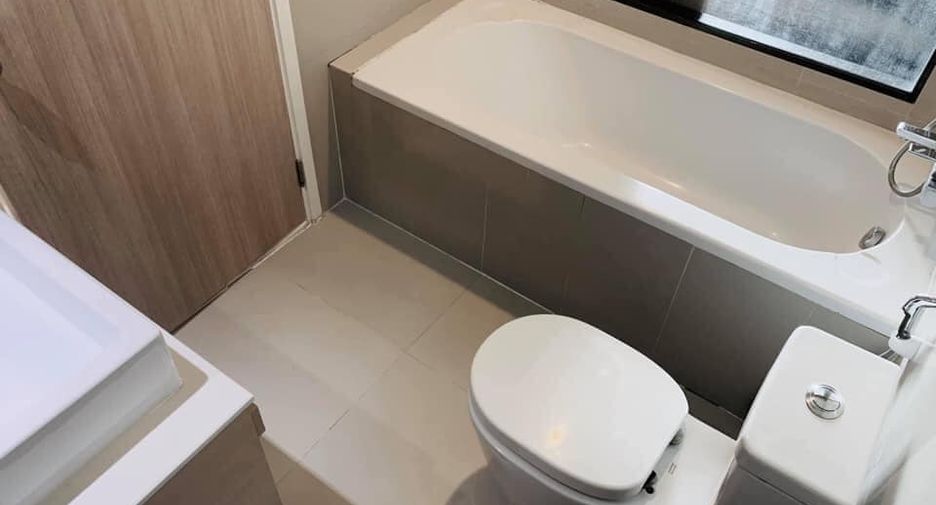 ขาย 2 ห้องนอน คอนโด ใน วัฒนา, กรุงเทพฯ