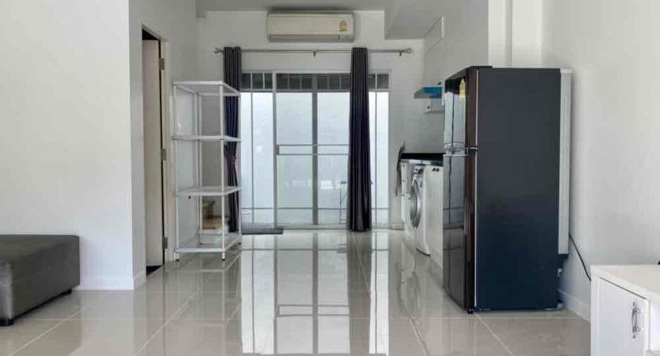 Reihenhaus zur Miete mit 2 Zimmer in Bang Phli, Samut Prakan