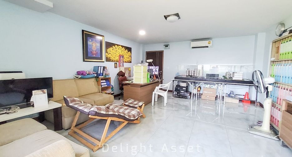 Apartment zum Kauf mit Studio in Mueang Samut Prakan, Samut Prakan