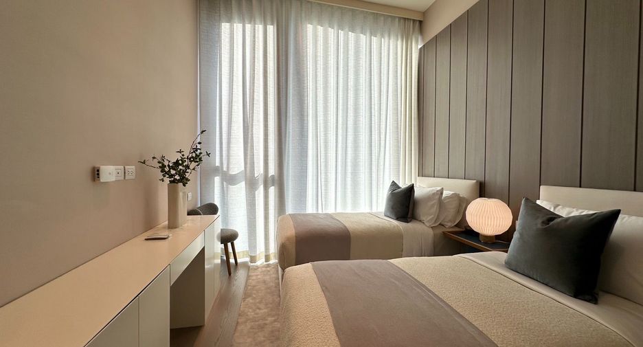 For rent そして for sale 3 ベッドルーム condo in Pathum Wan, Bangkok
