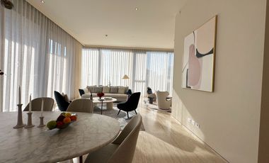 For rent そして for sale 3 Beds condo in Pathum Wan, Bangkok