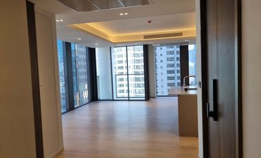 For rent 2 Beds condo in Pathum Wan, Bangkok