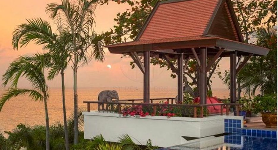 For sale 4 bedrooms villa in Mueang Phuket, Phuket