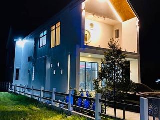 Villa en venta de 4 habitaciones en San Kamphaeng, Chiang Mai