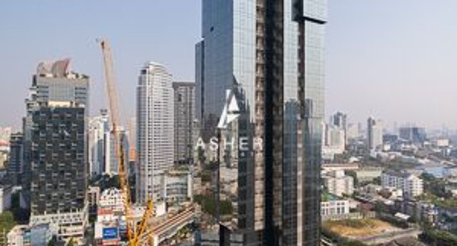 For rent 1 bed condo in Khlong Toei, Bangkok