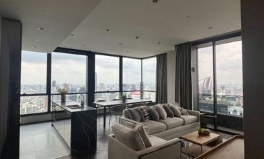 For rent そして for sale 3 Beds condo in Khlong Toei, Bangkok