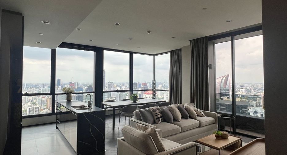 For rent そして for sale 3 Beds condo in Khlong Toei, Bangkok