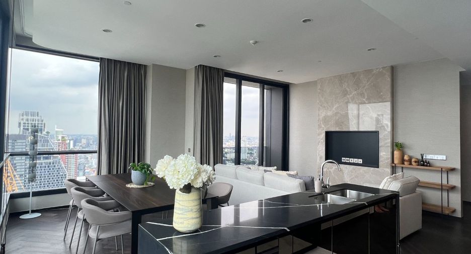 For rent そして for sale 3 Beds condo in Khlong Toei, Bangkok