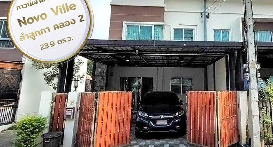 For sale 3 bed townhouse in Lam Luk Ka, Pathum Thani