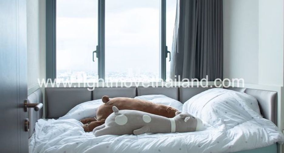 For sale 3 bedrooms condo in Pathum Wan, Bangkok
