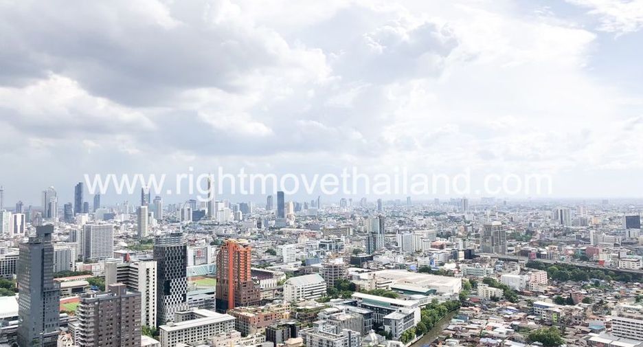 For sale 3 bedrooms condo in Pathum Wan, Bangkok