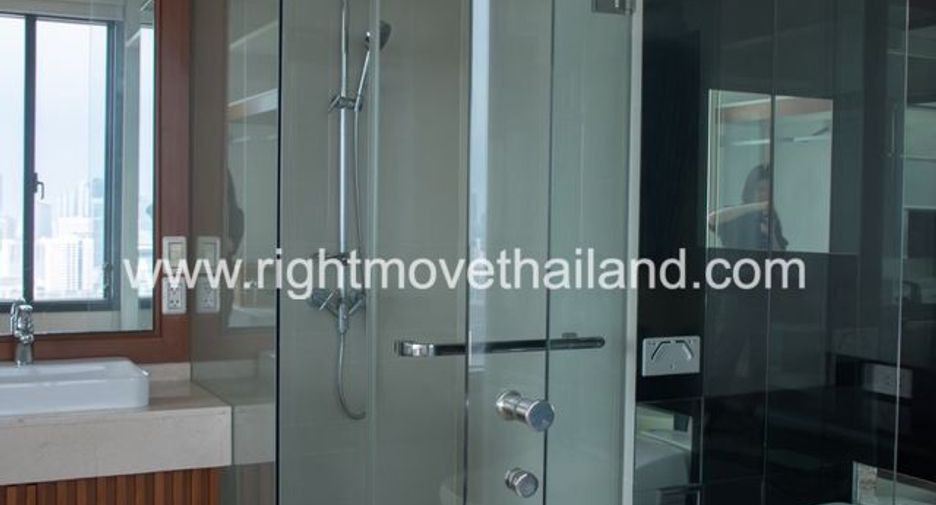 For sale 3 bedrooms condo in Pathum Wan, Bangkok