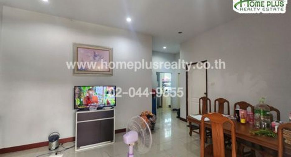 For sale 3 bedrooms house in Khlong Luang, Pathum Thani