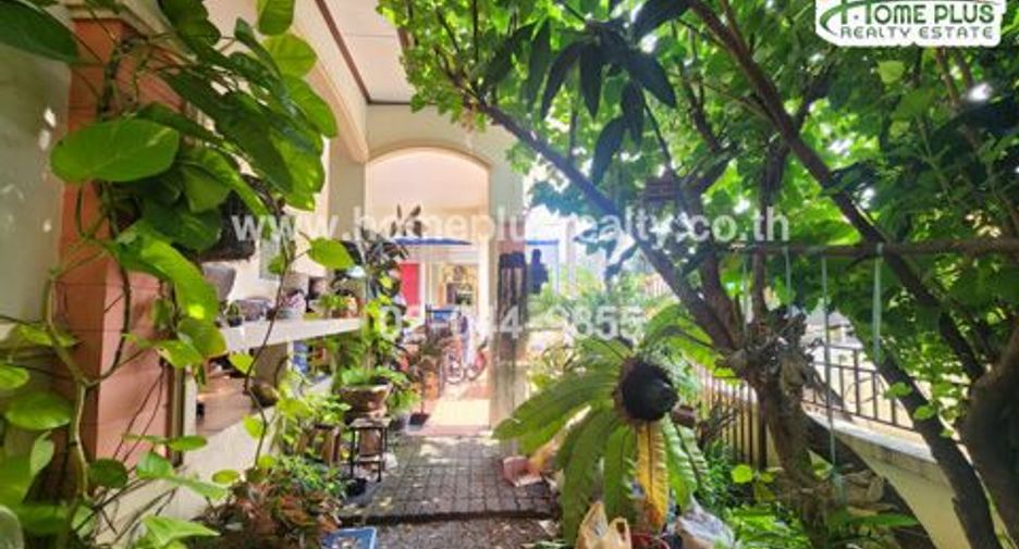 For sale 3 bedrooms house in Khlong Luang, Pathum Thani