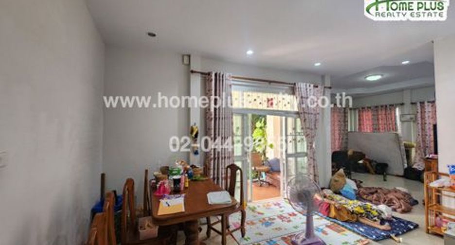 For sale 3 bedrooms house in Khlong Luang, Pathum Thani
