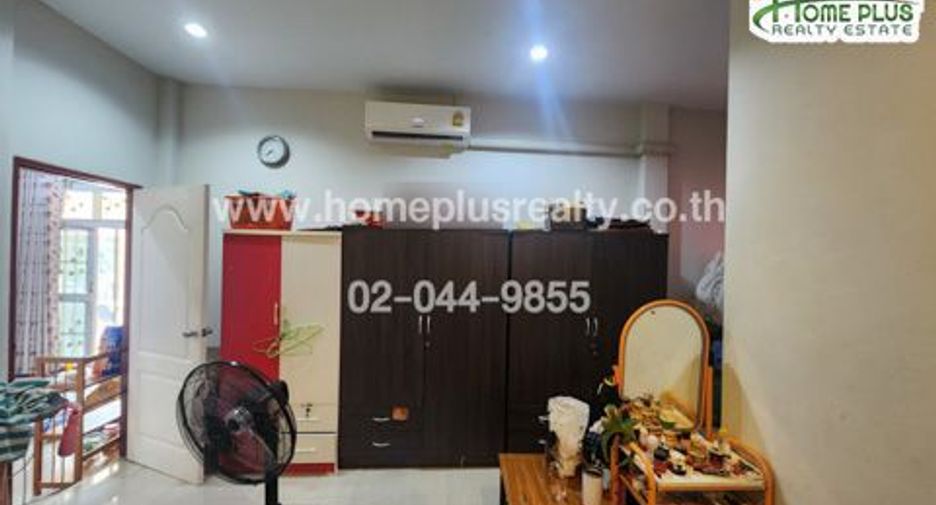 For sale 3 bedrooms house in Khlong Luang, Pathum Thani