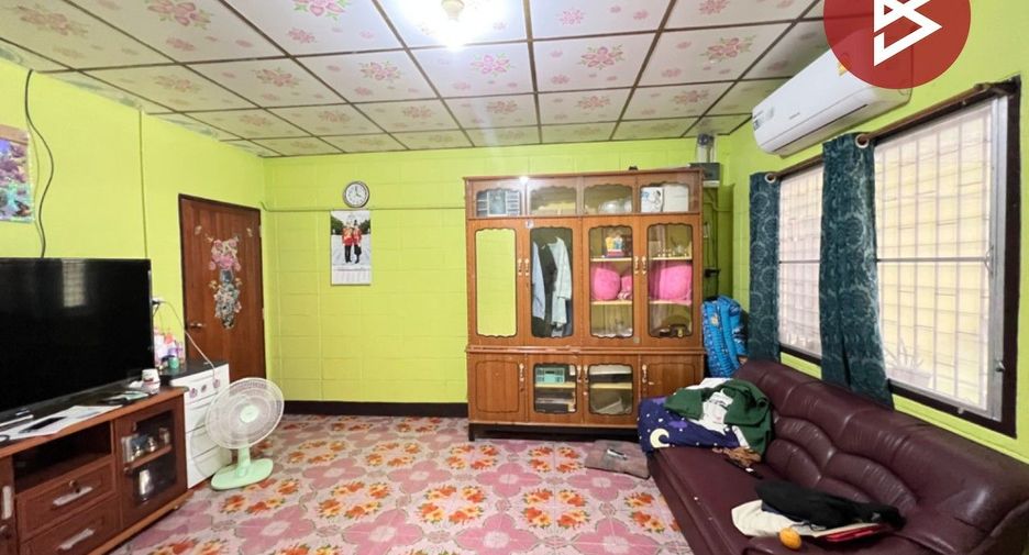 For sale 1 bed townhouse in Nakhon Chai Si, Nakhon Pathom