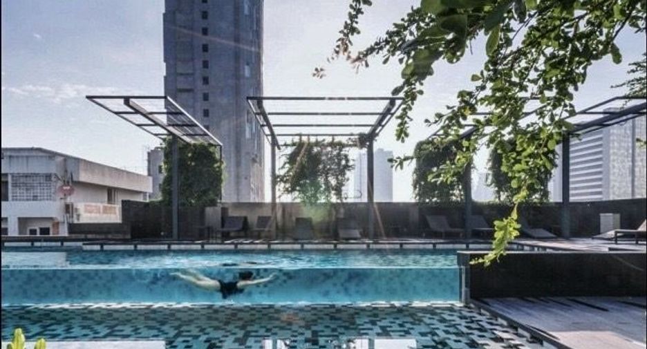 Condo en alquiler y en venta de 2 habitaciones en Watthana, Bangkok