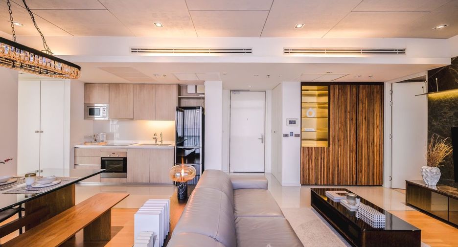 Condo en alquiler y en venta de 2 habitaciones en Watthana, Bangkok