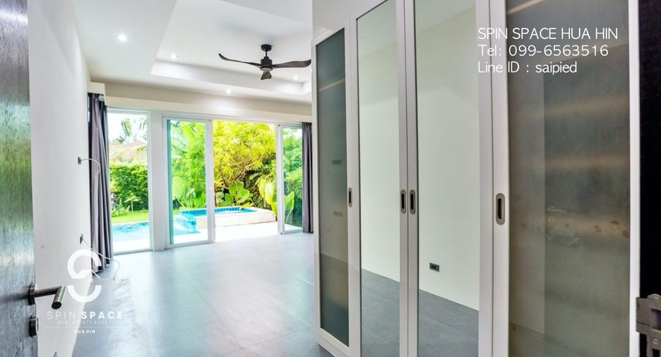 For sale 3 bedrooms villa in Hua Hin, Prachuap Khiri Khan
