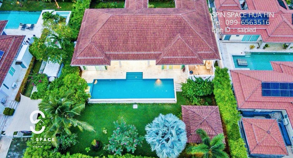 For sale 3 bedrooms villa in Hua Hin, Prachuap Khiri Khan