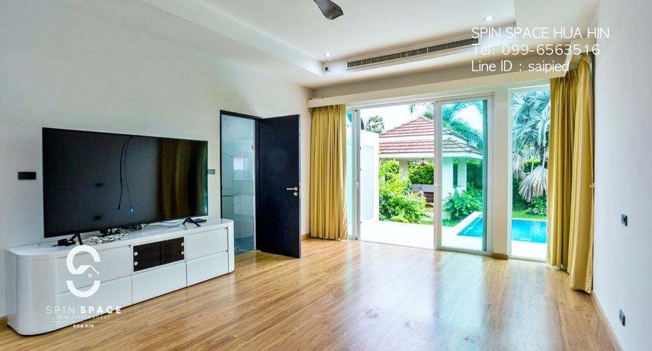 For sale 3 bedrooms villa in Hua Hin, Prachuap Khiri Khan