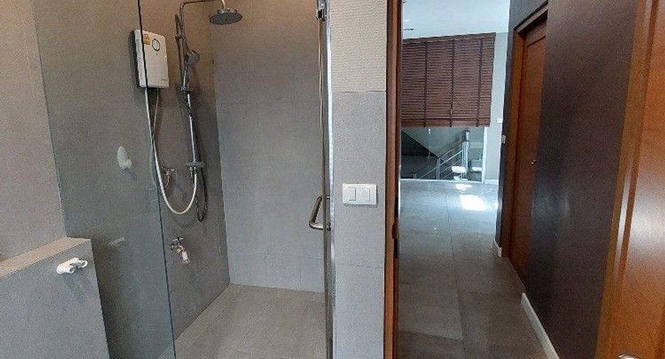 For sale 3 Beds house in Bang Kho Laem, Bangkok
