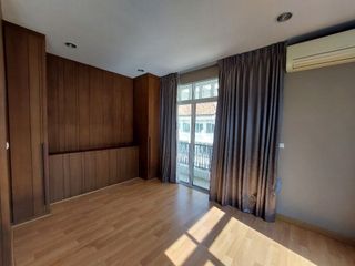 For sale 3 Beds house in Bang Kho Laem, Bangkok