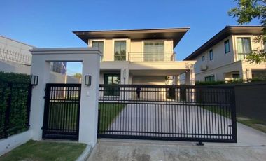 For sale 3 bedrooms house in Prawet, Bangkok