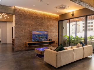 For sale 3 bed office in Khlong Toei, Bangkok