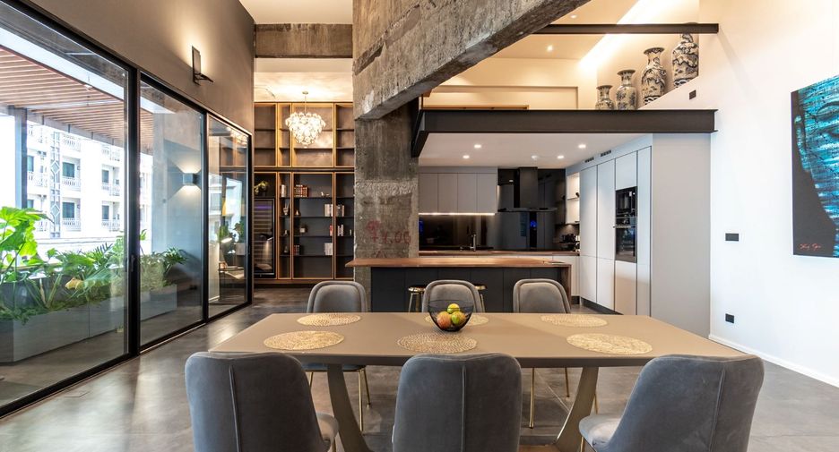 For sale 3 bed office in Khlong Toei, Bangkok