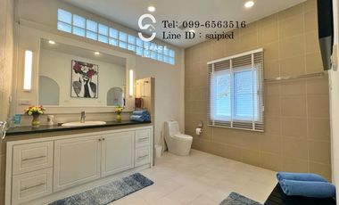 For sale 4 bedrooms villa in Hua Hin, Prachuap Khiri Khan