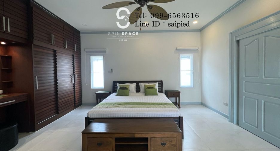 For sale 4 bedrooms villa in Hua Hin, Prachuap Khiri Khan