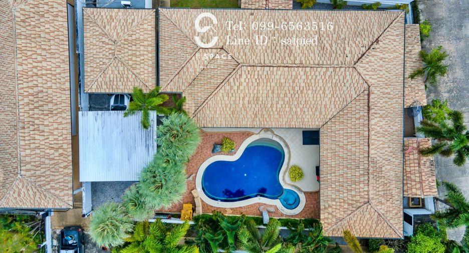 For sale 4 bedrooms villa in Hua Hin, Prachuap Khiri Khan