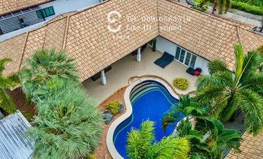 For sale 4 bedrooms villa in Hua Hin, Prachuap Khiri Khan