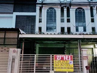 For sale 1 bed apartment in Mueang Uthai Thani, Uthai Thani