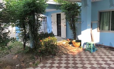 For sale 4 bed house in Sam Phran, Nakhon Pathom