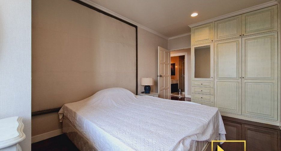 Condo en alquiler de 2 habitaciones en Khlong Toei, Bangkok