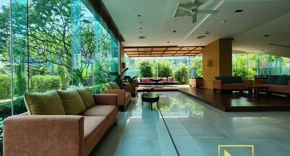 Condo en alquiler de 2 habitaciones en Khlong Toei, Bangkok