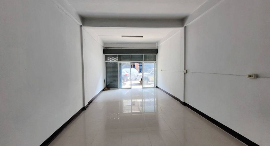 For sale 2 Beds townhouse in Chom Thong, Bangkok