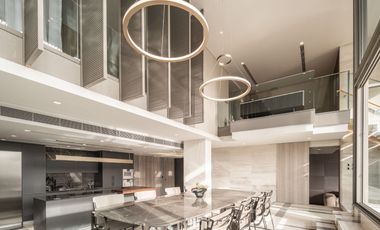 For sale 5 Beds condo in Watthana, Bangkok