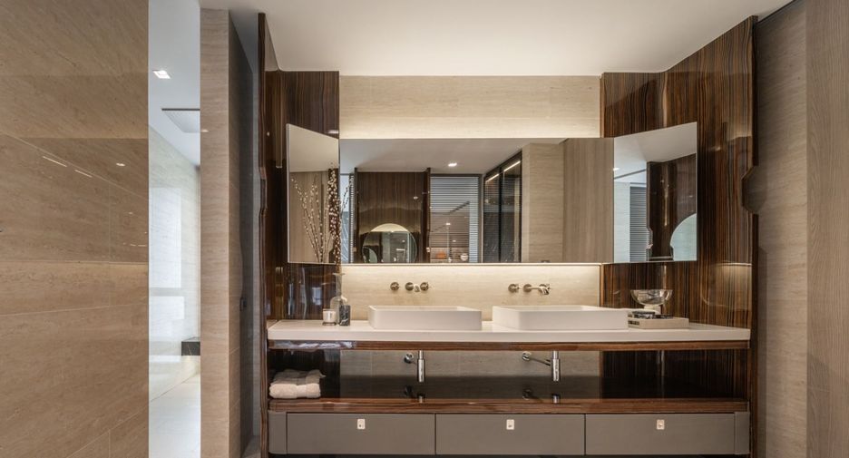 Condo en venta de 5 habitaciones en Watthana, Bangkok