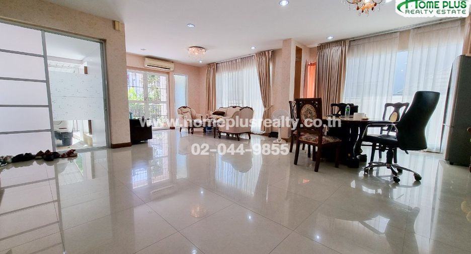À vendre 3 chambres appartement à Khan Na Yao, Bangkok