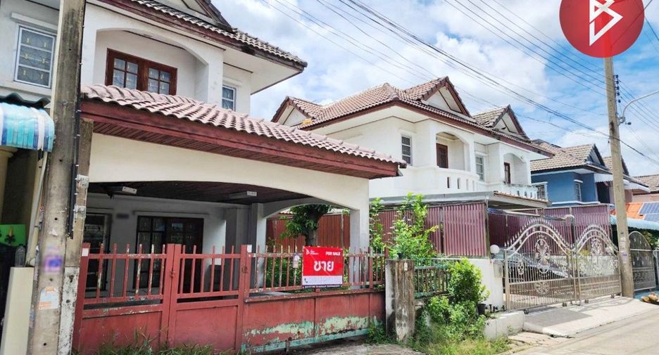 For sale 3 Beds townhouse in Mueang Pathum Thani, Pathum Thani