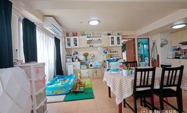 For sale 2 bed condo in Saphan Sung, Bangkok