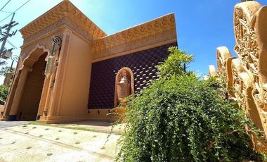 For sale 5 bed villa in Mueang Phuket, Phuket
