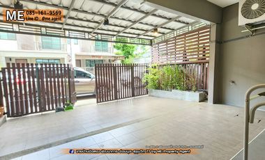 For sale 3 Beds townhouse in Suan Luang, Bangkok